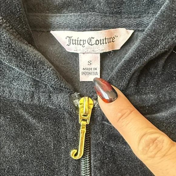 Juicy Couture Black Velour Kids Jacket - Picture 2 of 3